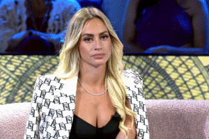 Opinión Curso Automatizatube de Carlotta Sabina